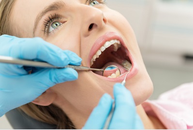 טיפולי שיניים בהרדמה מלאה יכולים להיות קשים לסובלים מהמטופלים